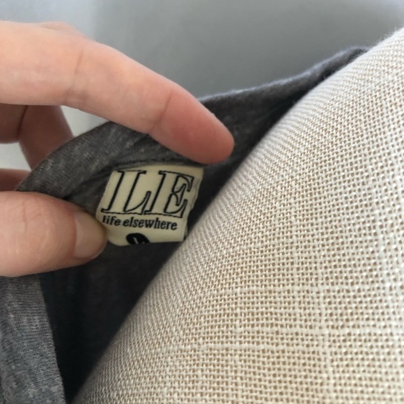 Take Me to the Desert NWT Graphic Tee - Picture 4 of 5